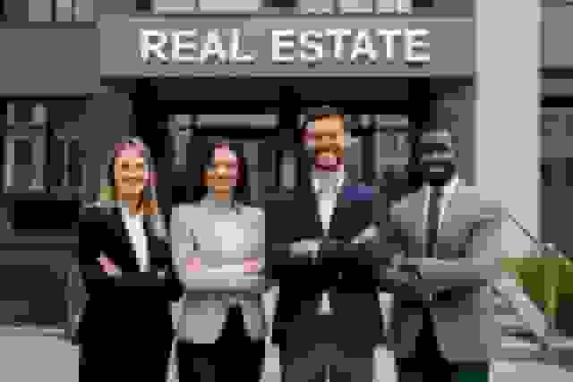 the-luxury-real-estate-image.jpg
