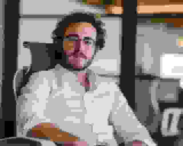 ai-work-headshot-office