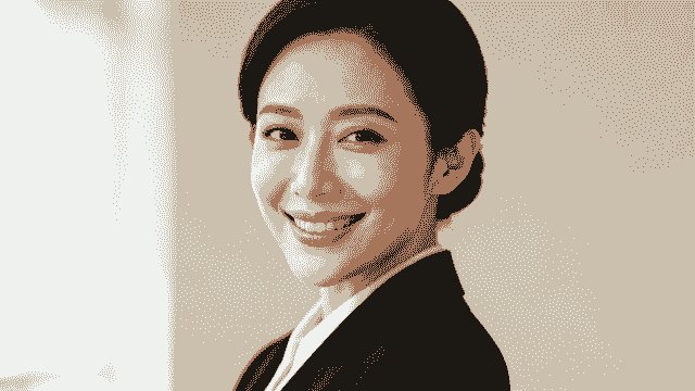 female-lawyer-headshots-smiling-portrait.png