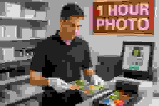 How to Choose a Quality One Hour Photo Service Near You cover image
