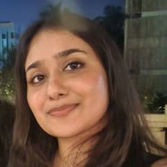 Original selfie uploaded by the customer