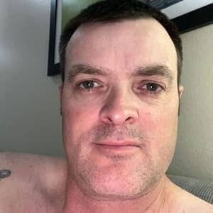 Original selfie uploaded by the customer