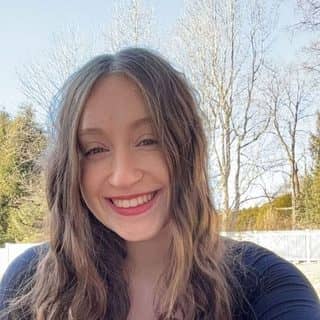 Original selfie uploaded by the customer