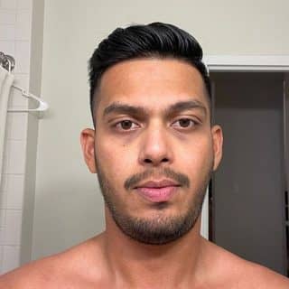 Original selfie uploaded by the customer
