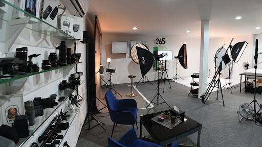 Photo of the Headshots Studio '365 Production'