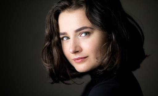 Photo of the Headshots Studio 'Kristina Amarandos - Photographe portrait Nantes'