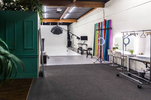 Photo of the Headshots Studio 'Hendo Studios'